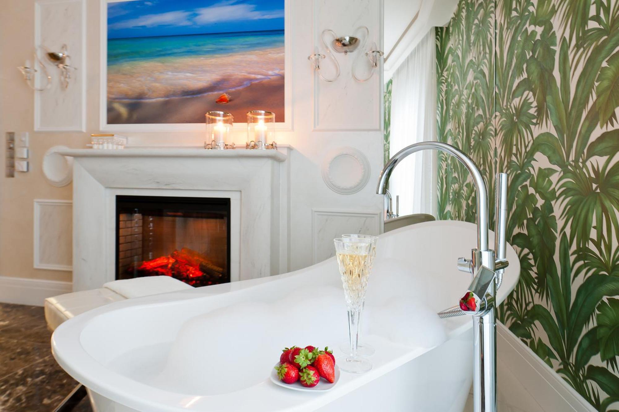 Rakowicka Oasis Luxury Old Town Apartment Krakow Luaran gambar